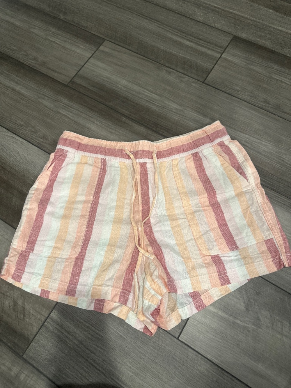 Gap linen shorts
